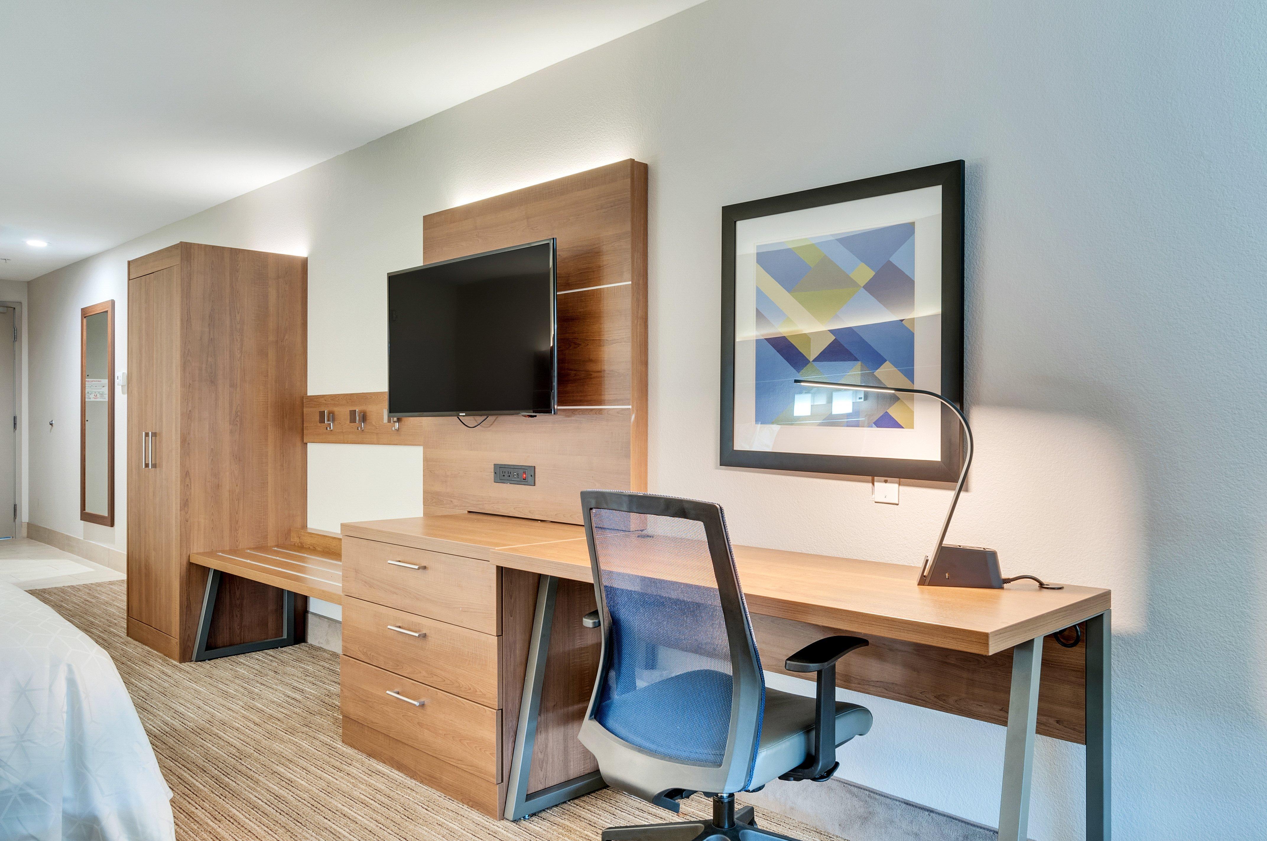 Holiday Inn Express Hotel & Suites Lake Elsinore By Ihg Bagian luar foto