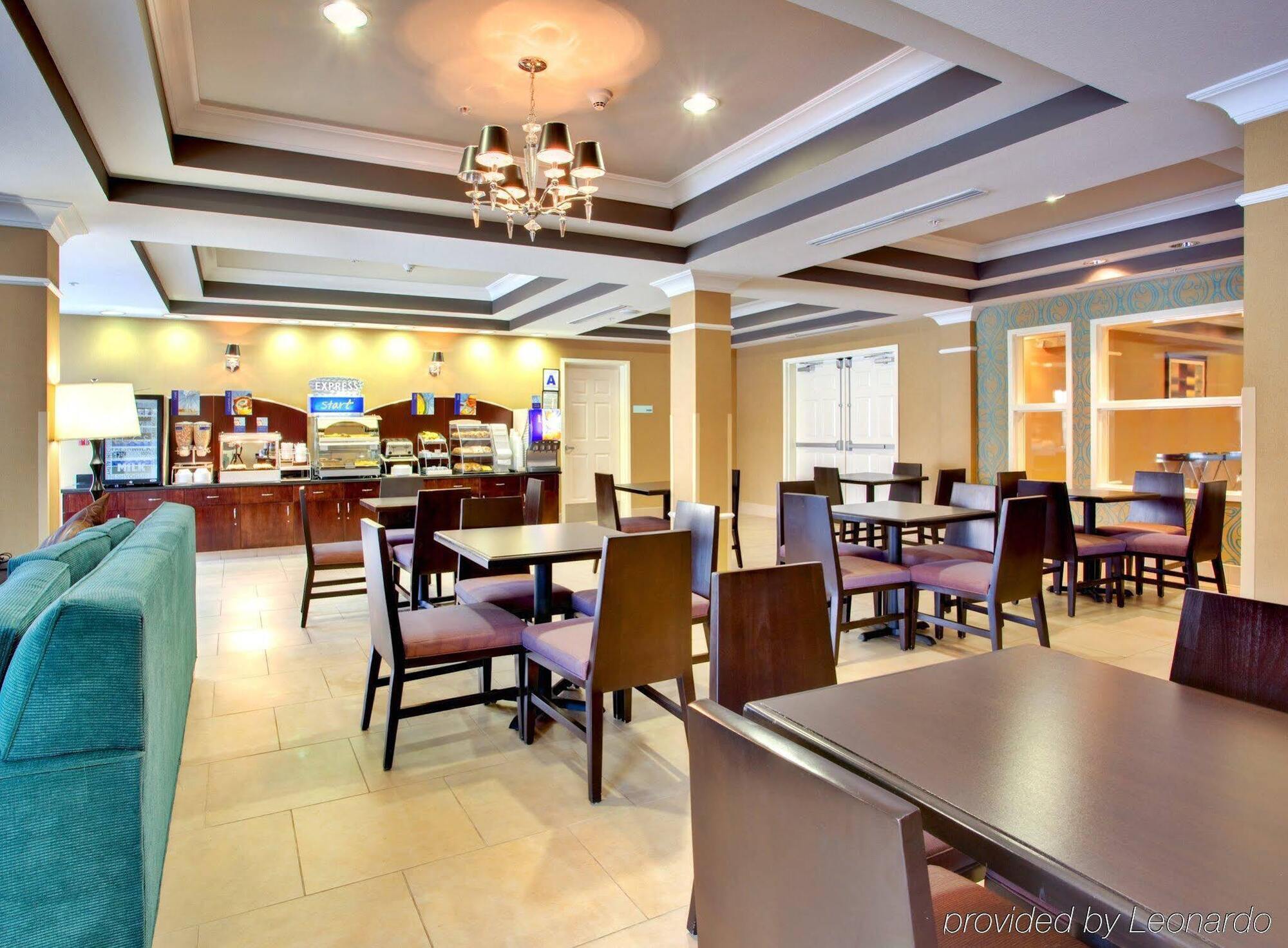 Holiday Inn Express Hotel & Suites Lake Elsinore By Ihg Bagian luar foto